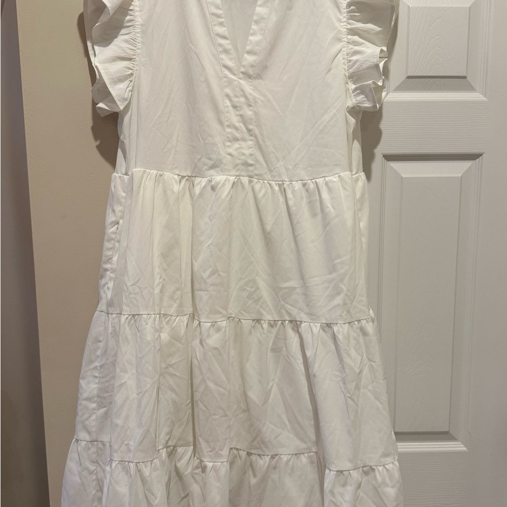 Women’s White Dress